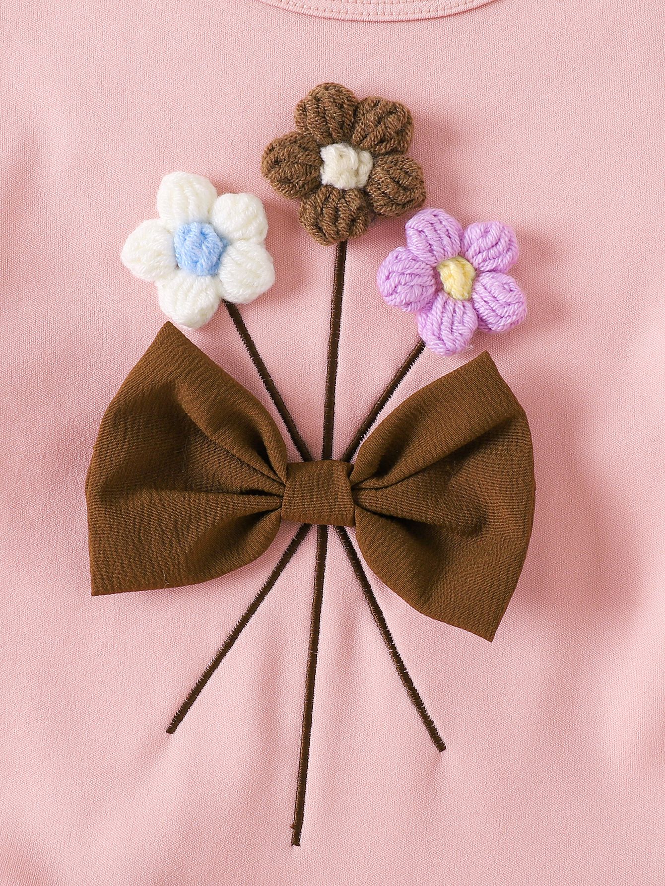 Girls' Set Round Neck Long Sleeved Pink Hoodie Floral Embroidery Letter Print Casual Sports Pants Two-Piece Children's Clothing Design Sense