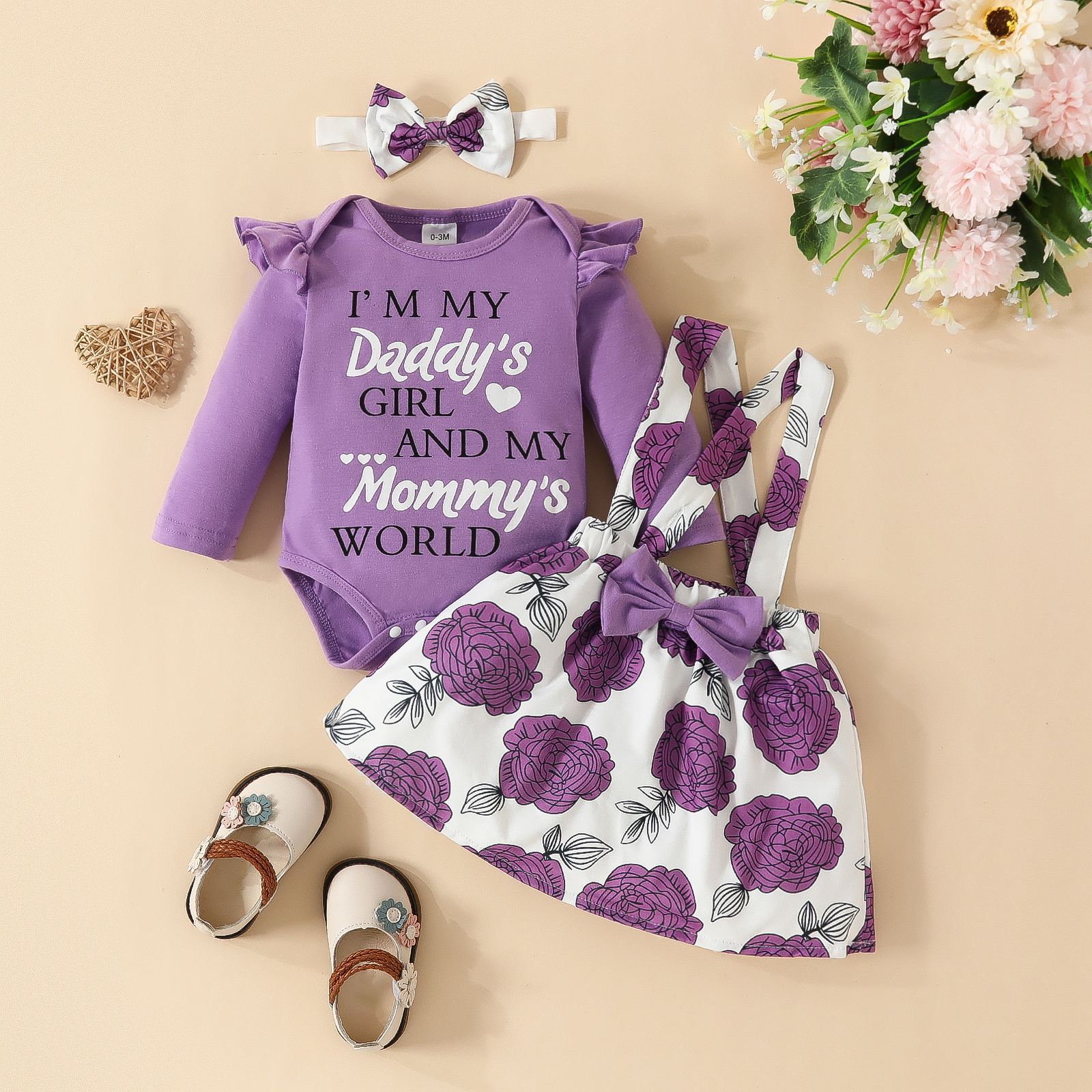 Baby Romper Infant Onesies Toddler Jumpsuit With Bow Suspender Skirt Printed Letter Pattern "Mom Dad Baby" Text Breathable Comfortable For 0-18 Months 3 PCS Set
