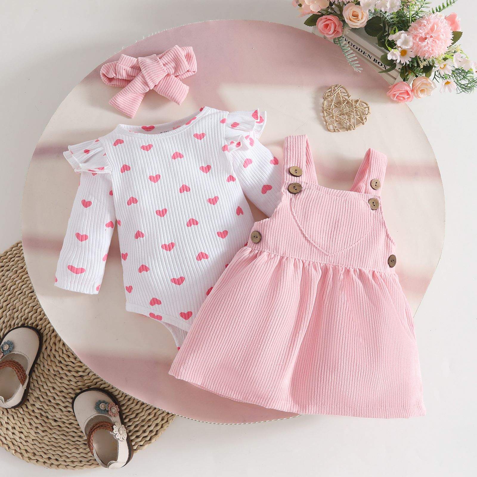 Baby Clothing 3-Piece Set Baby Romper Toddler Jumpsuit Dress Long-Sleeve Round Neck Bowknot Heart Suspender Skirt + Hairband Breathable Comfortable Suitable For 0-18 Months