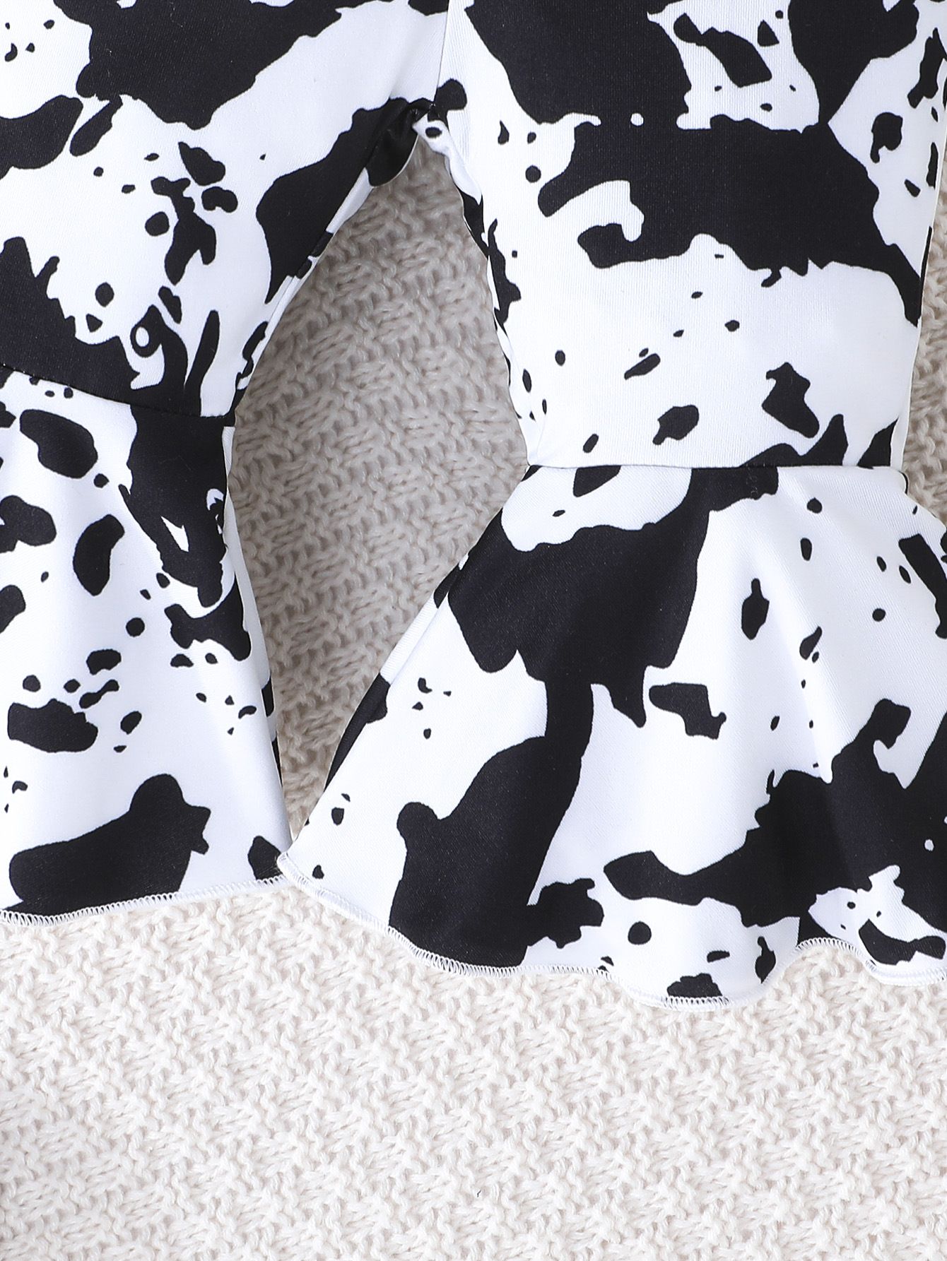 Girls 2 Piece Outfit Set Newborn Baby Clothing Long Sleeve Puff Sleeve Letter Print Top Bow Flare Pants Fashionable Comfortable And Breathable