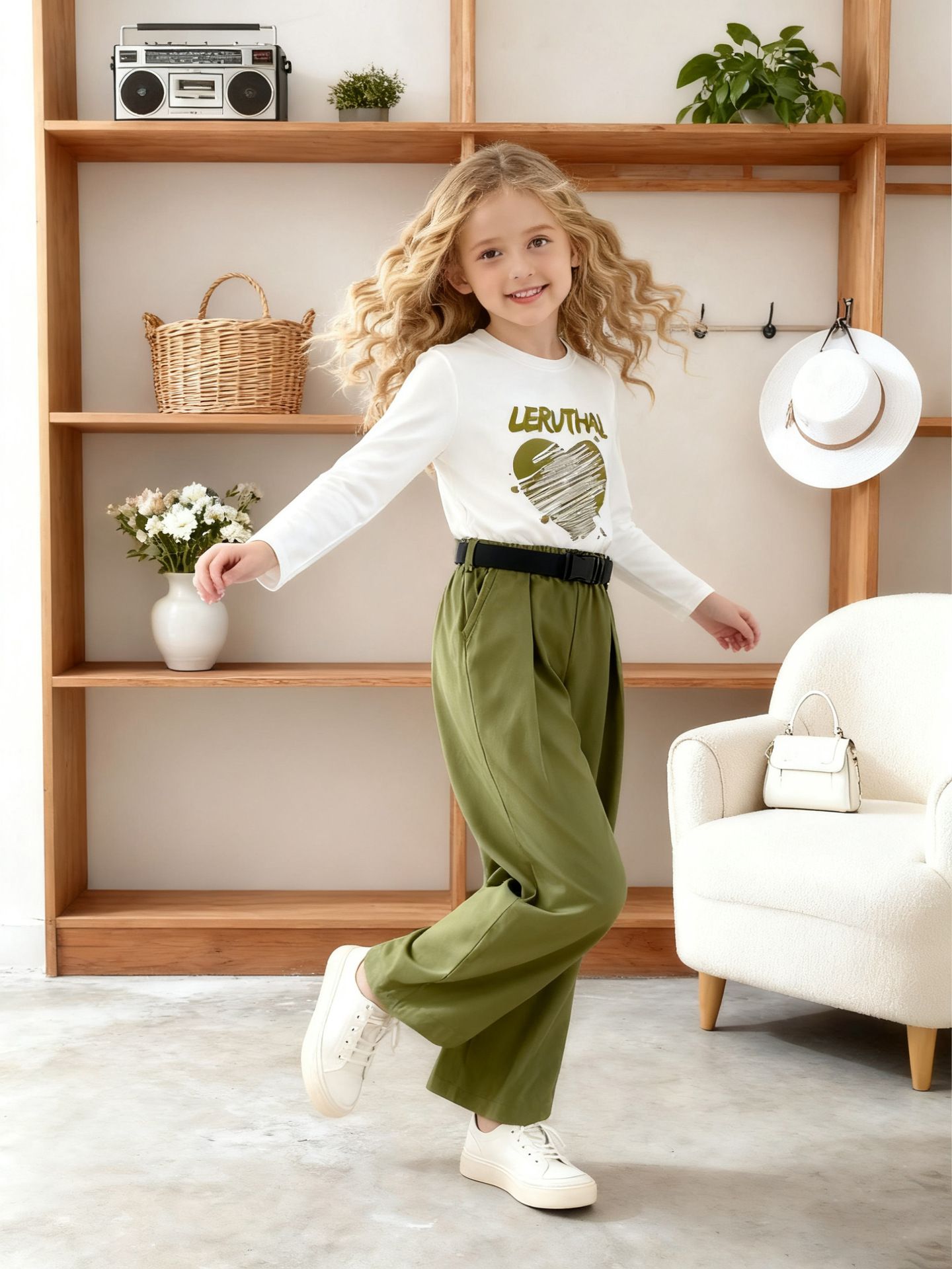 Fashion Kids Clothing 2 Piece Set INS Style Long Sleeve Top With Heart Letter Print Sports Casual Wide Leg Pants New Season Outfit for 5-14 Years Old