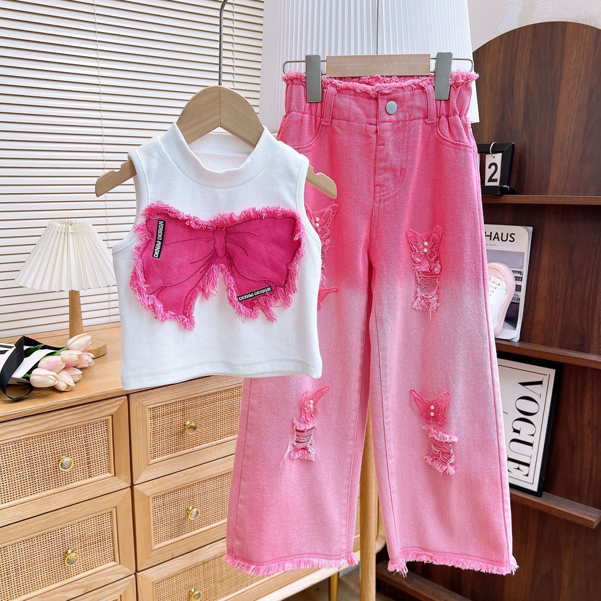 Fashion INS Style Kid Girls 2 Piece Set Butterfly Print Sleeveless Top Ripped Jeans