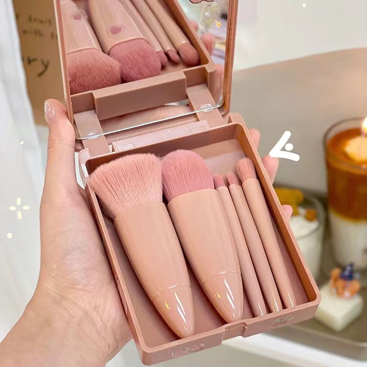 5-PRO Travel Brush Set with Mirror Case - 0.1kg Pocket-Size Foundation/Blending/Lip Brushes for African On-The-Go Glam