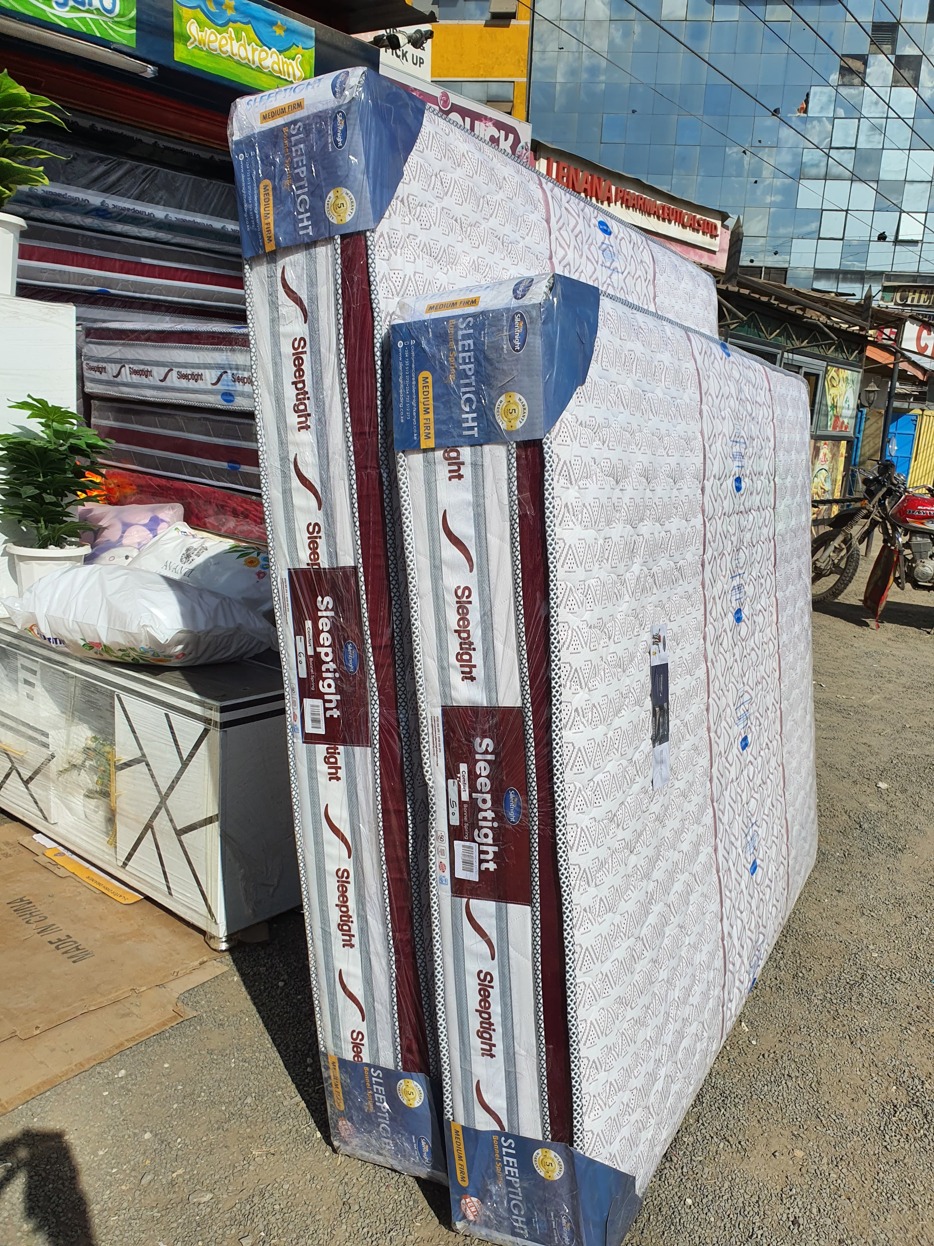 The Sleeptight Spring Mattress features a durable bonnel coil spring system that evenly distributes body weight, reduces motion transfer and promotes proper spinal alignment.