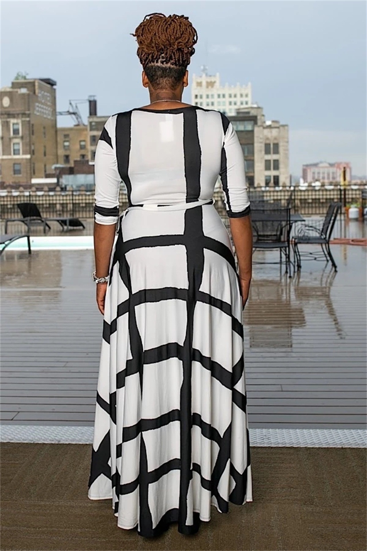 2025ins European and American plus size women's clothing Amazon independent station fashion striped positioning printed half-sleeved dress white xxxxxl