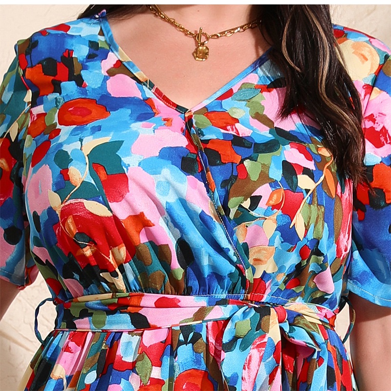 Cross-border new Russian hot-selling holiday dress plus size V-neck short-sleeved chiffon dress 200 jin can be worn two xxxxl