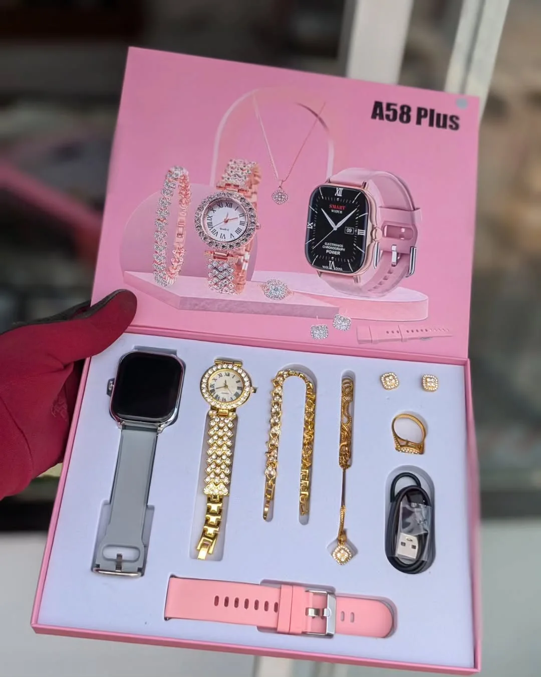 7 IN 1 A58 Plus 2024 Women's Luxury Gold Watch Unique Gift Set Jewellery Gold Necklace Ring Double Band Smart Watch+ Additional Women's Diamond Set Small Gold Watch Necklace Ring Earrings Bracelet Set