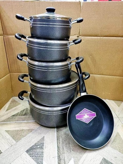 TC 14pcs Nonstick Cookware Set Cooking Pots Aluminium Sufuria set with glass lids (20/22/24/28/30 cm Pots +26 cm frying pan)