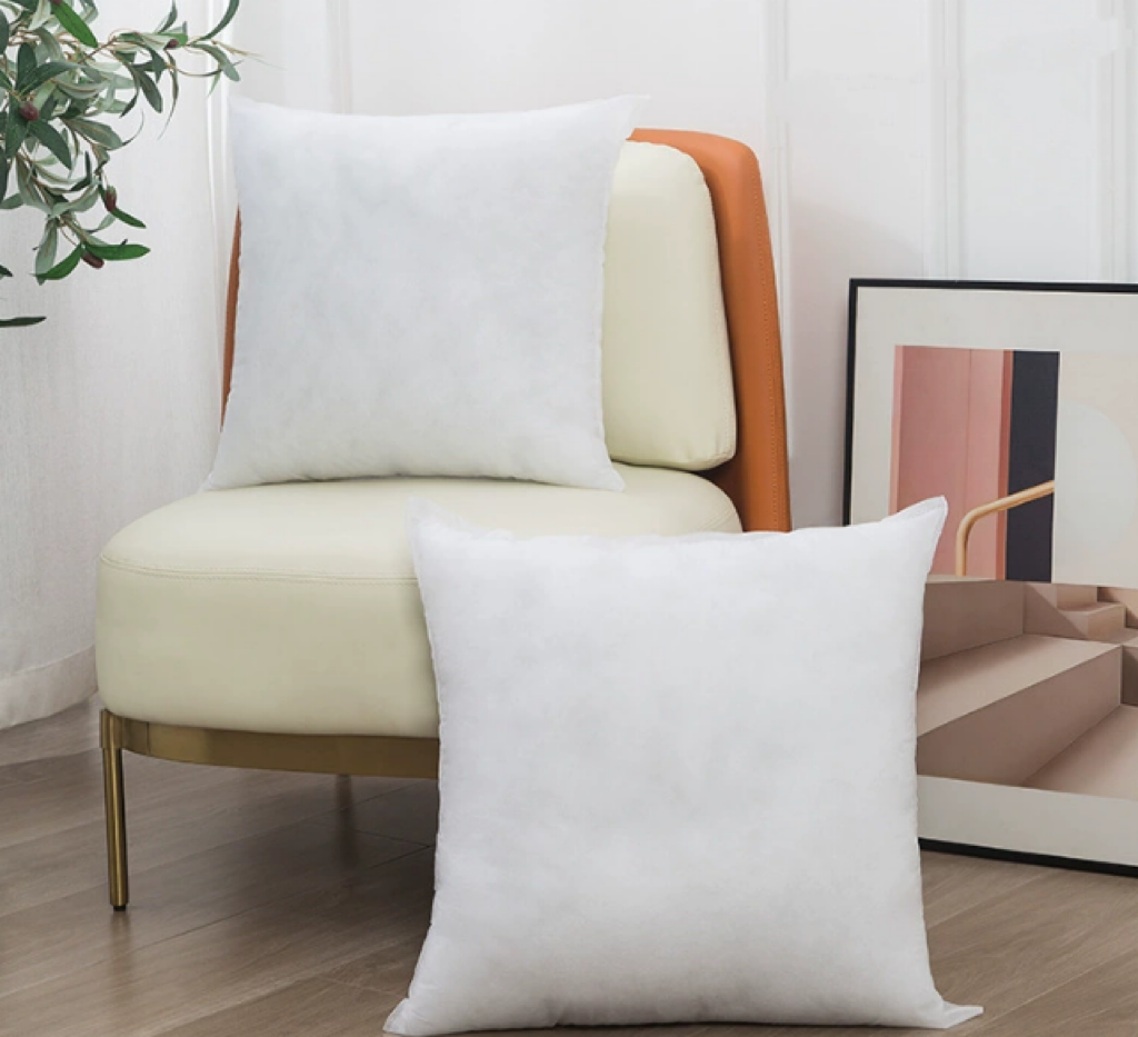 1PC White Throw Pillow Insert 18x18"(45x45cm) / 20x20"(50cm*50cm) Square Extremely Soft High Resilience Lightweight Versatile for Use in Offices Sofas Beds Cars Matched with Various Style of Pillow