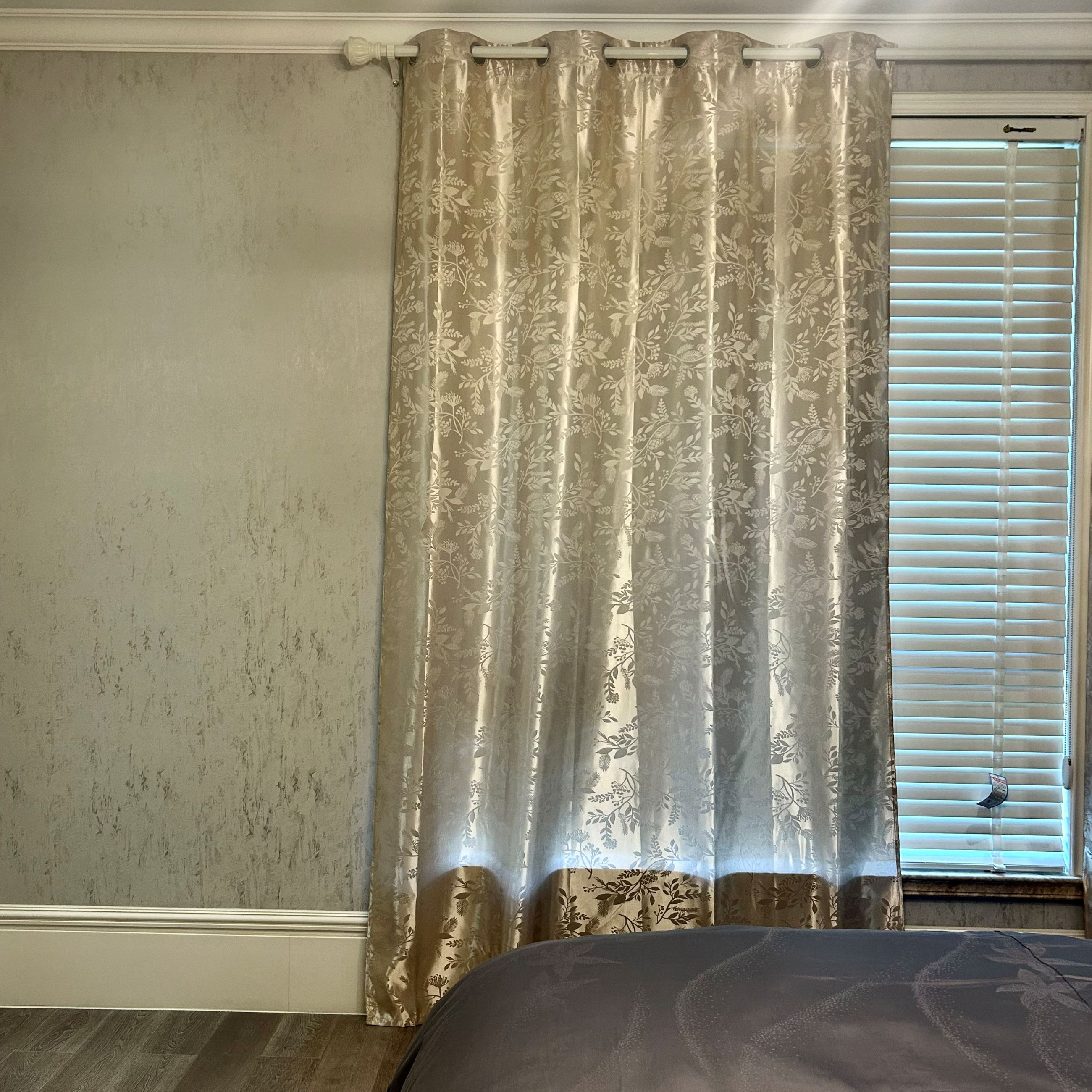 1pc High Quality Curtains Beautiful Leaf Pattern Blackout Curtain Thermal Insulation and Mosquito Prevention for Bedrooms Living Rooms