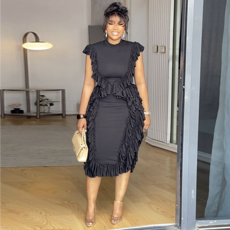 New Product Selection Spot European and American Cross border Women's Clothing 2025 Summer New Fashion Lotus Leaf Lace Waist Collection Solid Color Hip Wrapping Dress