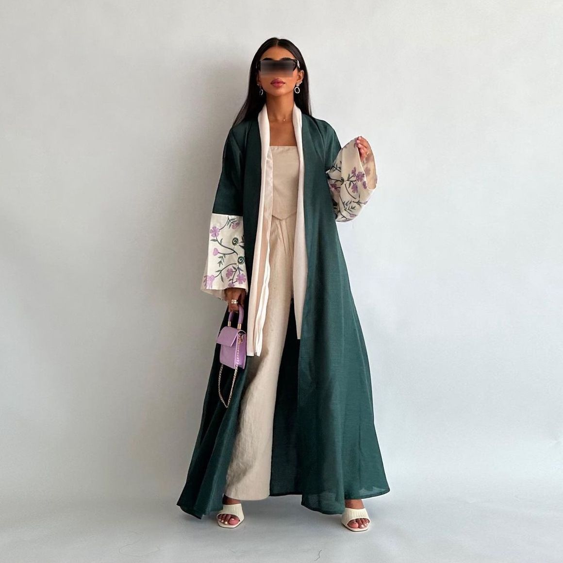 New Product Selection MQ136 Dubai Middle East Cardigan Robe Embroidered Abaya Muslim European and American Loose Coat Fashion Women's Wear
