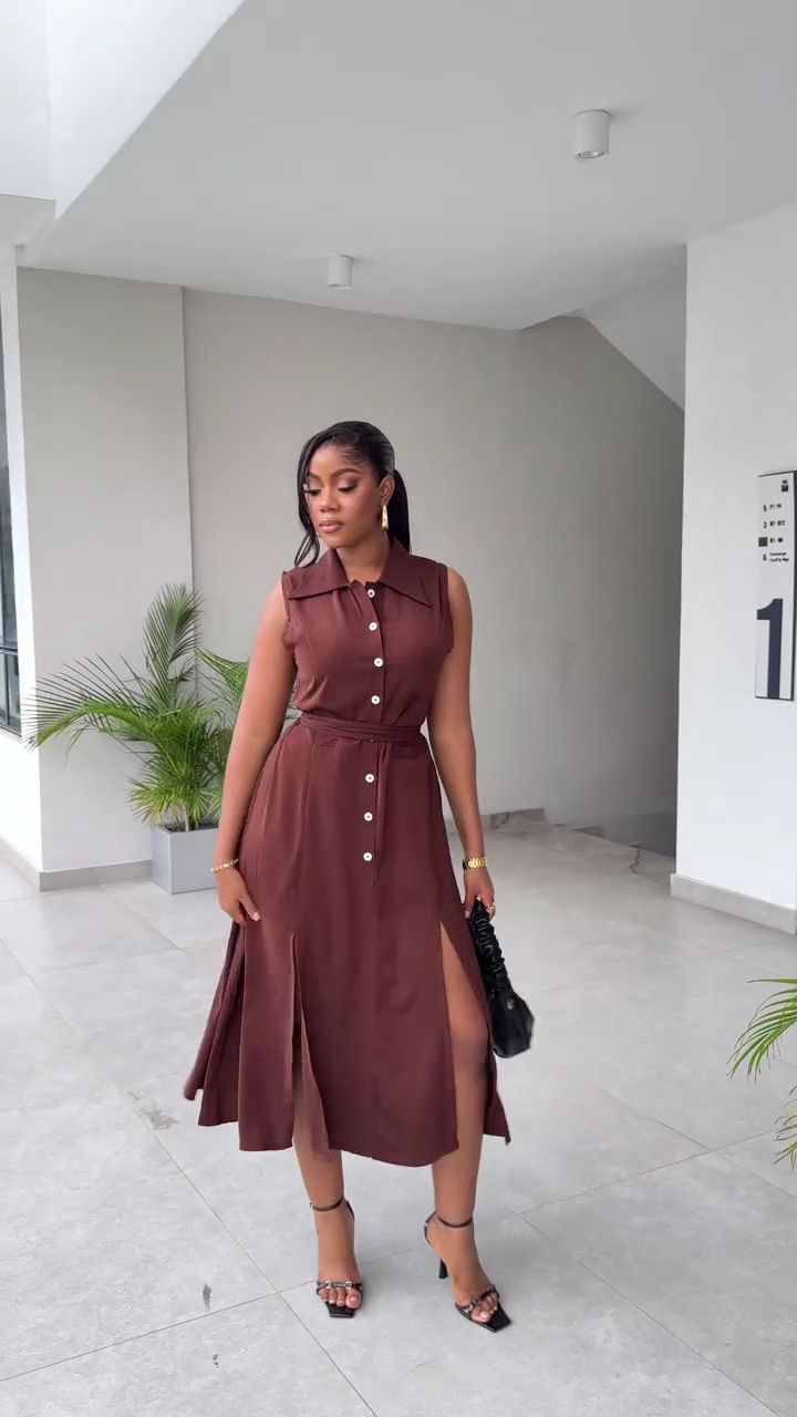 New product selection: African women's clothing with high-end design, loose and elegant lace up, slimming vest dress, European and American plus size western-style long skirt