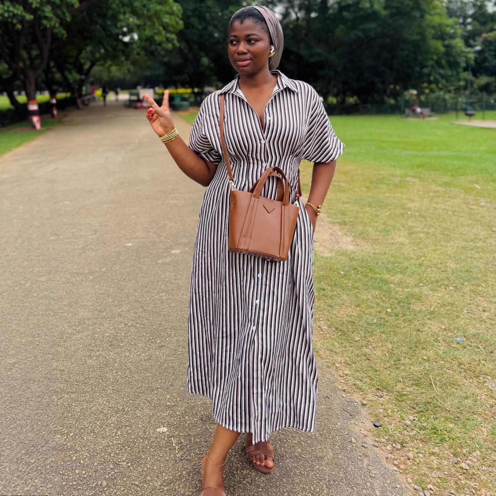 New product selection: European and American women's short sleeved lapel striped cardigan plus size dress, women's African style fashionable loose and slimming long dress