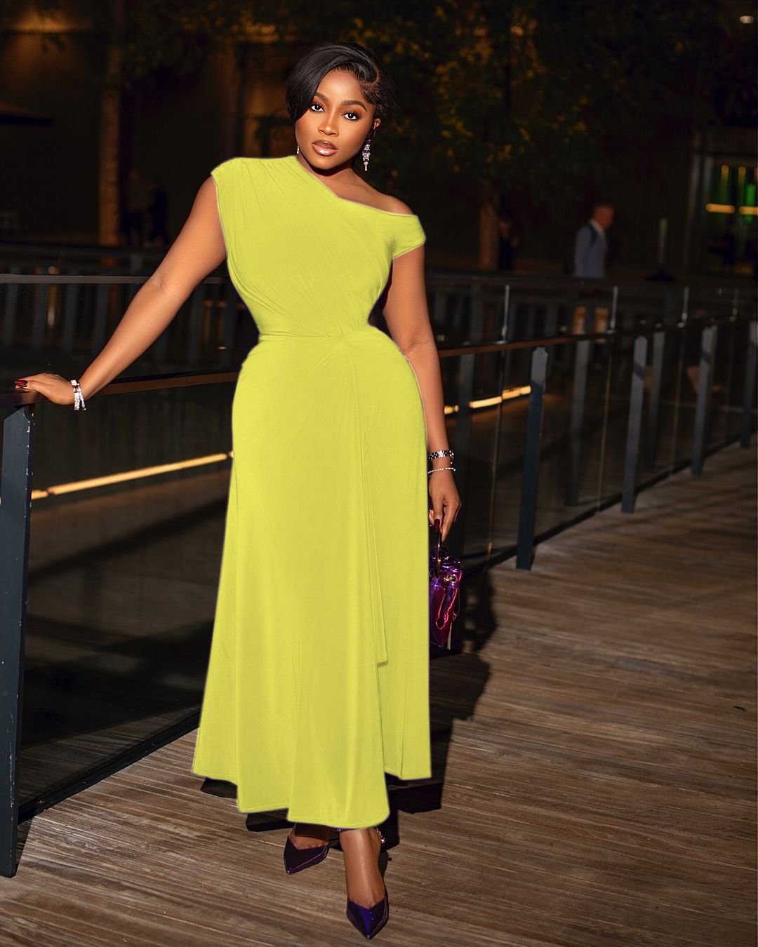 New product selection: Cross border African women's dress, European and American new solid color off shoulder waist black dress, women's summer dress