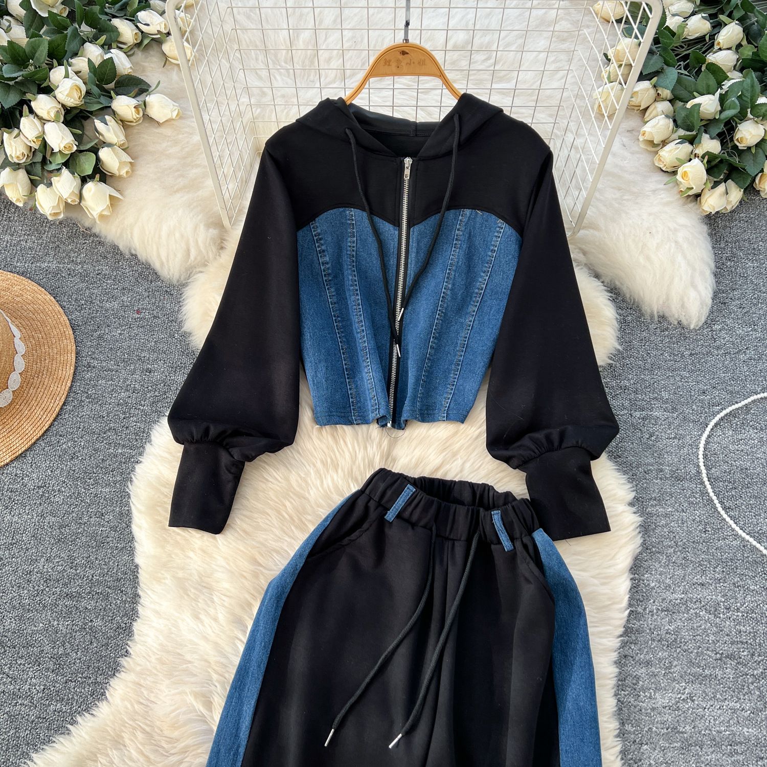 New product selection: Spring Hong Kong style casual suit, women's sportswear, hooded long sleeved sweatshirt, high waisted denim patchwork wide leg pants