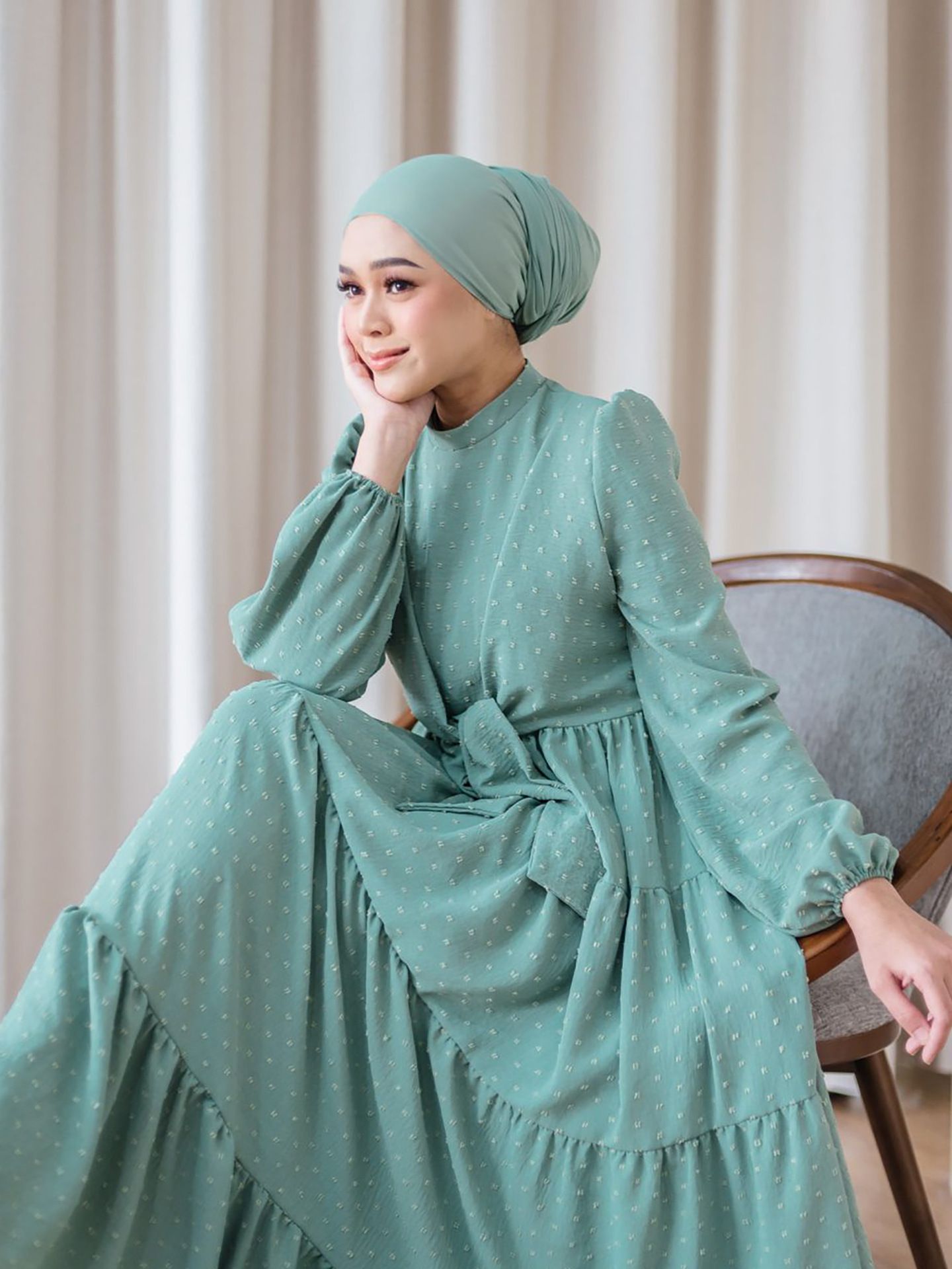 New Product Selection M332 # Cross border Foreign Trade Middle East Women's Robe Southeast Asian Muslim Dress Lotus Leaf Edge Large Swing Long Dress