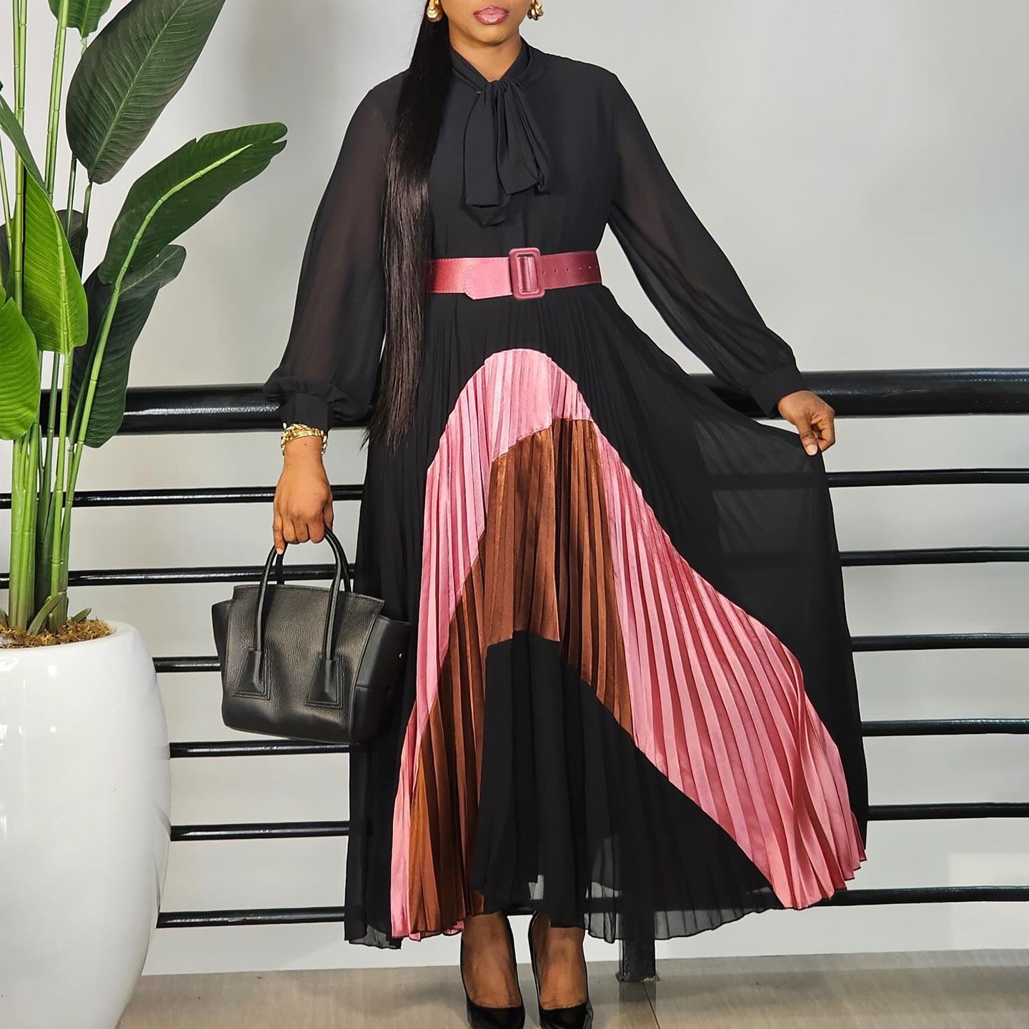 New Product Selection C8623 Foreign Trade Women's Clothing New Fashion Strap Color blocked Folded Skirt Elegance Large Size European and American Dress