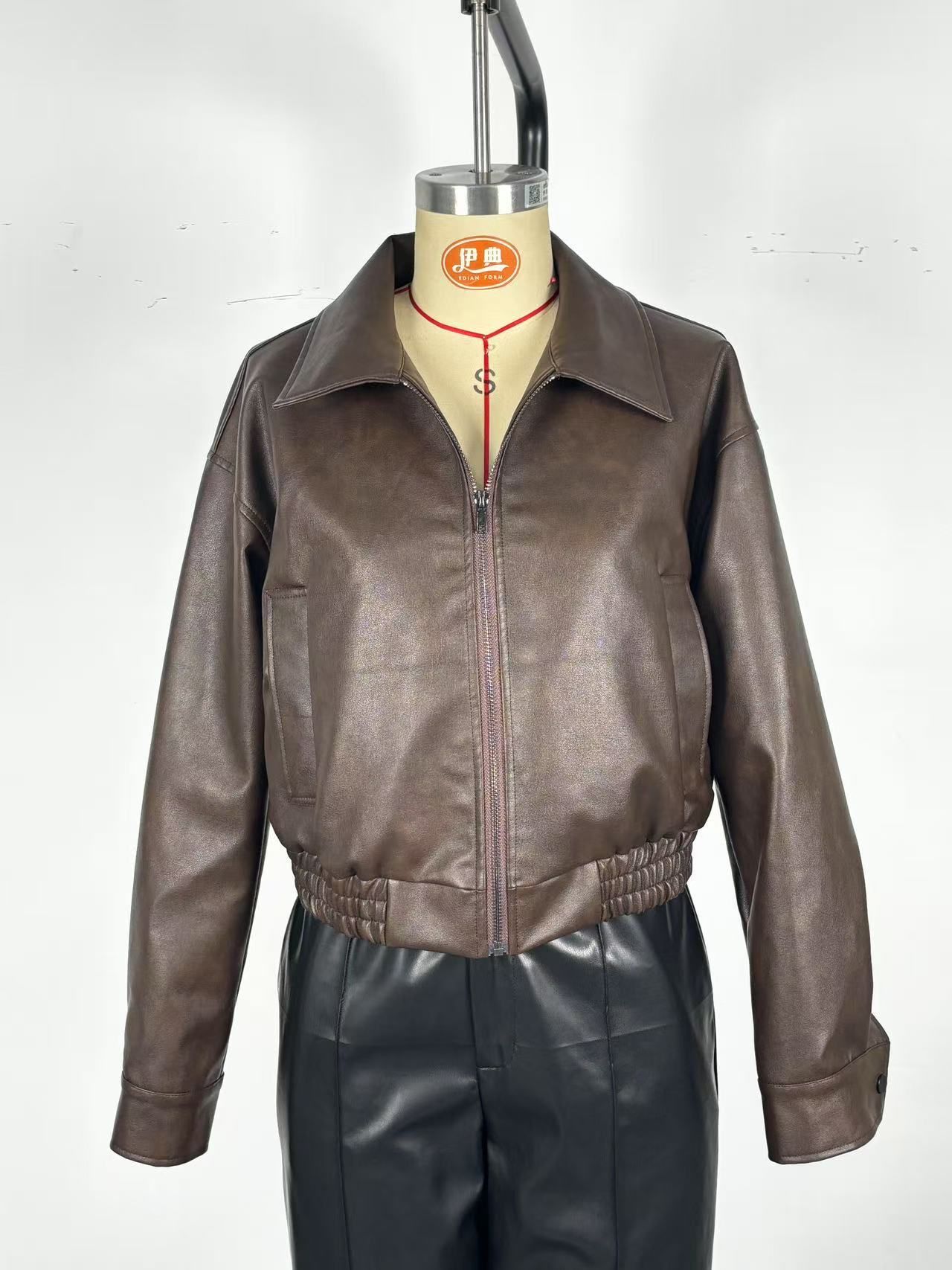 New product selection: Cross border Amazon Europe and America leather jacket, women's motorcycle suit, PU leather retro jacket, long sleeved leather jacket, autumn and winter new items