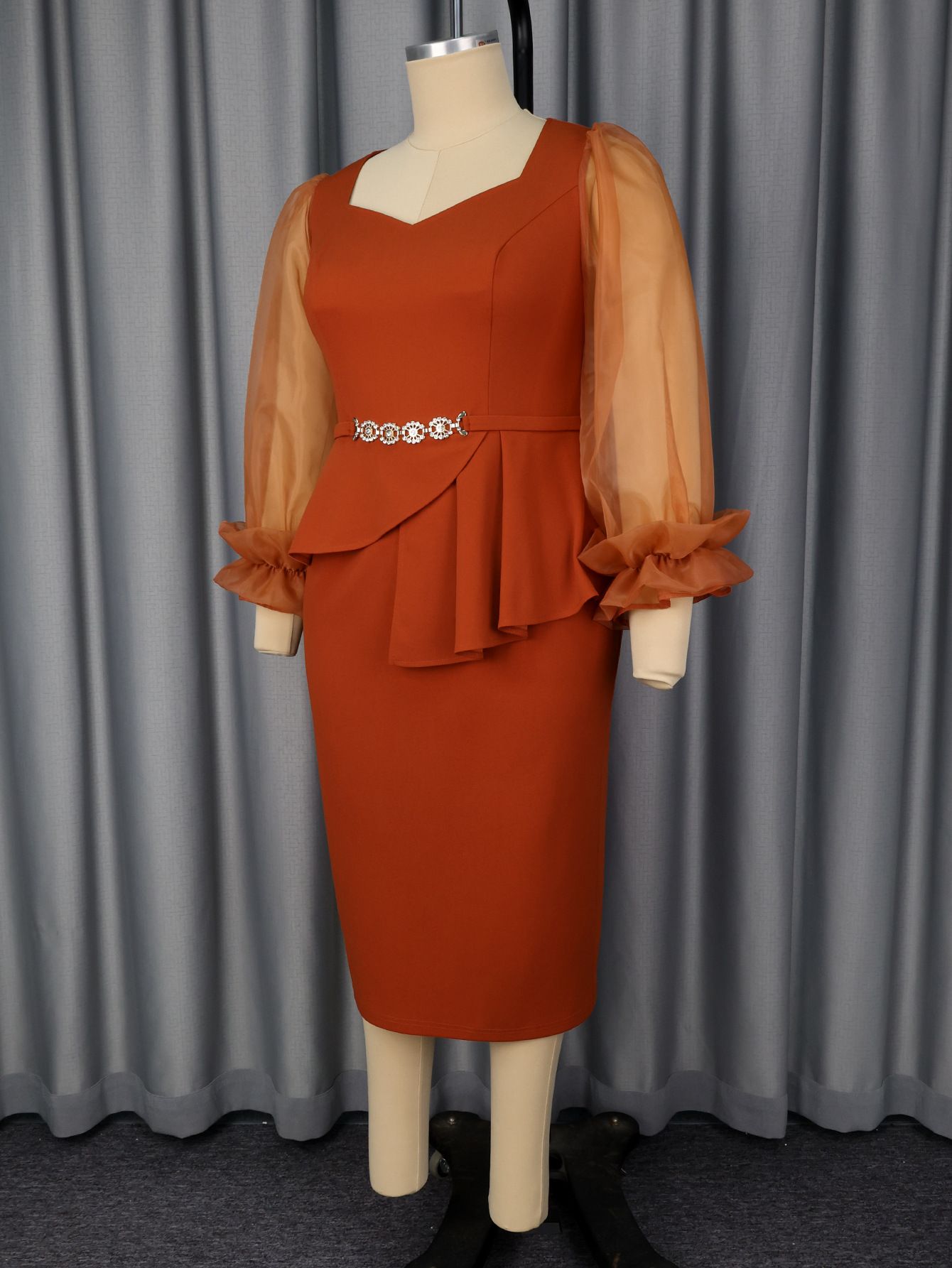 New product selection: plus size women's see through sleeve ruffle edge dress with cinched waist for slimming and hip hugging temperament, banquet and commuting dress group