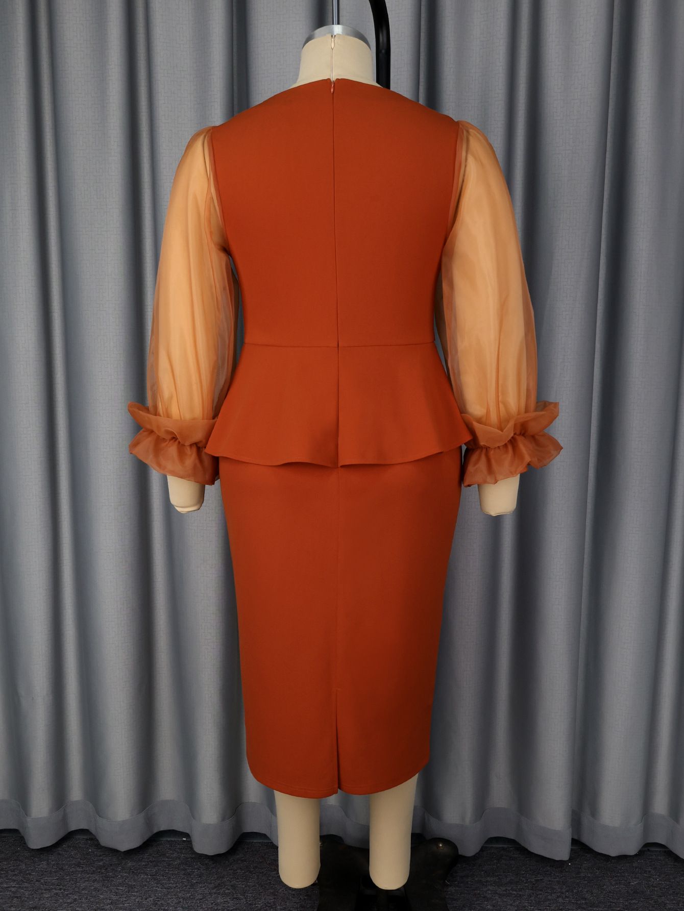 New product selection: plus size women's see through sleeve ruffle edge dress with cinched waist for slimming and hip hugging temperament, banquet and commuting dress group