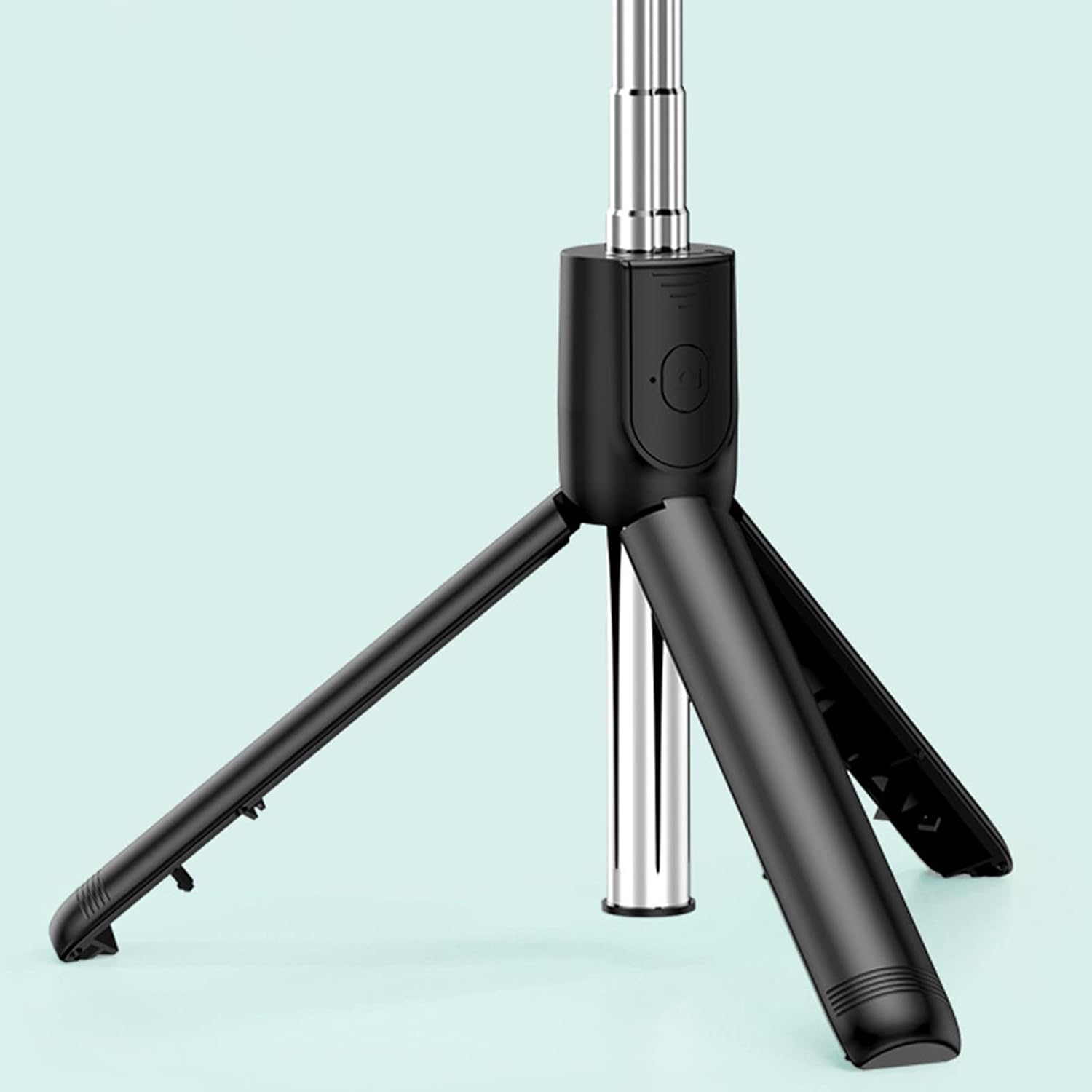 Phone Tripod, 70cm Selfie Stick with Wireless Remote , Portable Extendable Tripod Stand, Compatible with All Cell Phones, for Selfie/Video Recording/Photo/Live Stream/Vlog