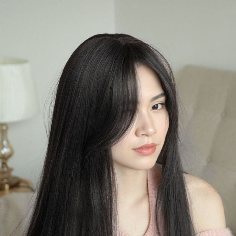 Women's Wig with Bangs Gracefully Long Straight Hair Fashionable and Stylish Black Brown Heat-resistant Synthetic Fiber Wig Suitable for Women's Daily Use Work Christmas Halloween and Celebrations