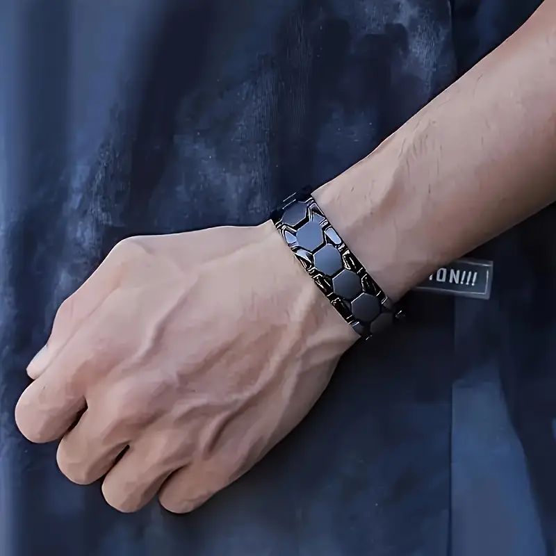 【Clearance Sale】A Stylish Bracelet Made of Magnetic Titanium Alloy for Men, Featuring Waterproof And Durable Black Retro Sports Design, Perfect for Everyday Use And Special Events, a Trendy Accessory