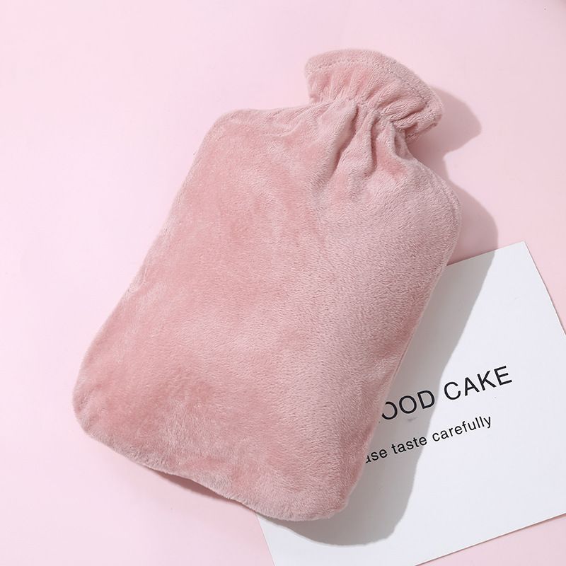 Hot Water Bottle with Cover, 2L Large Capacity Hot Water Bag, Skin-Friendly Material and Long-Lasting Warmth Suitable for Children and Adults Bed Warmer Bag