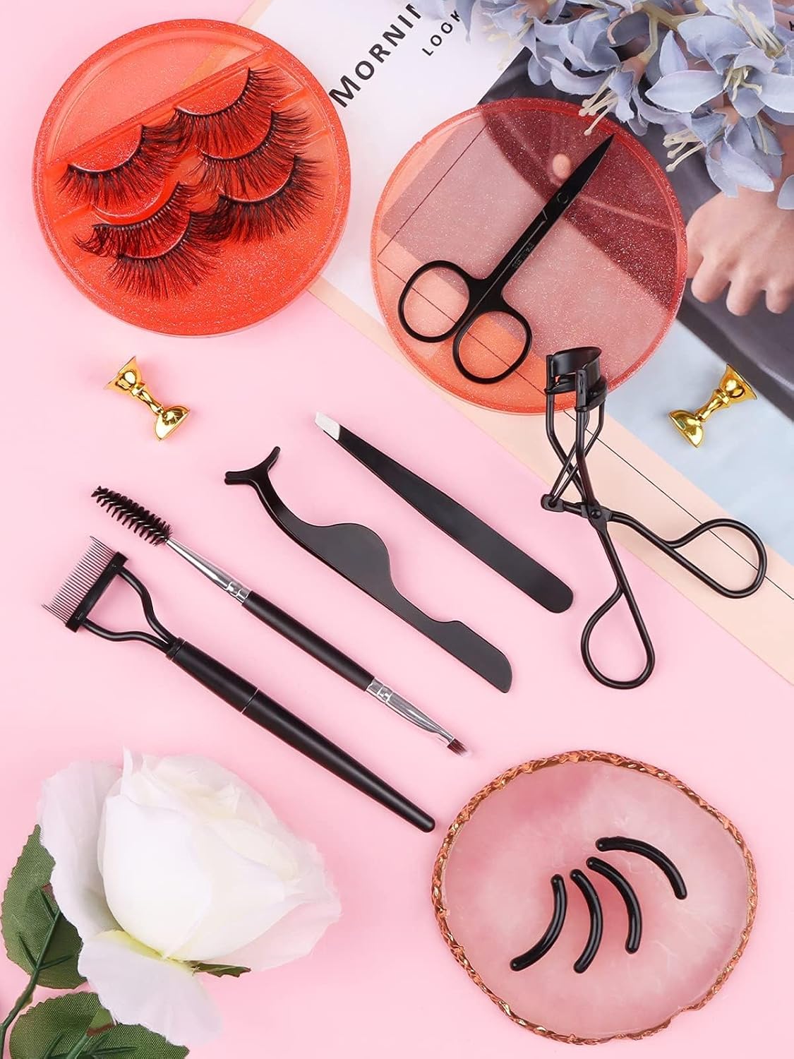 17 Pcs Eyelash Curlers Kit Lash Curler Eyelash Comb Seperator Extension Tweezers Eyebrow Brush Scissors False Eyelashes Applicator Eyebrow Trimmer Silicone Refills Pads for Women