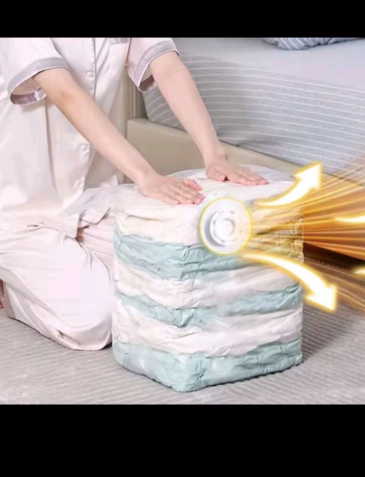 Vacuum Storage Bags for Clothes Blankets