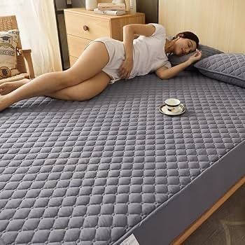 [ Clearance Sale] 🛏️ QUILTED WATERPROOF MATTRESS PROTECTOR – Ultra Soft, Multi-Color, Leak-Proof, Durable & Washable 🛡️🧺🩷💧