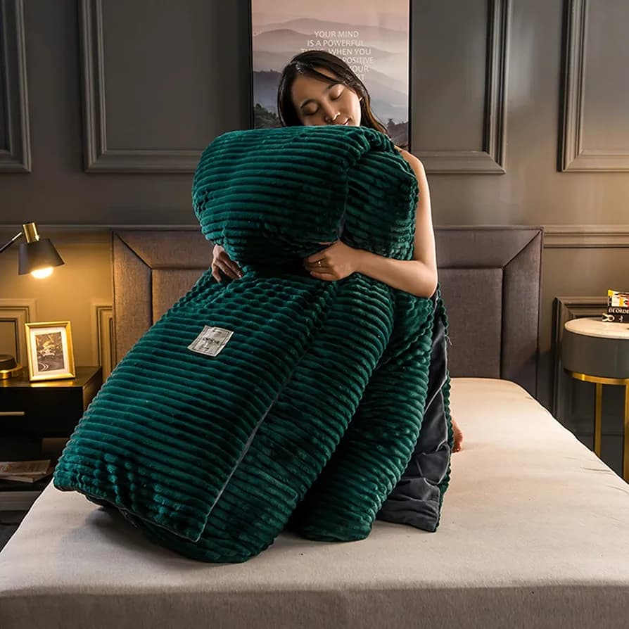 🛏️ Single Velvet Woollen Duvet 5×6 🌙 | Super Warm, Soft & Fluffy ❄️ | Cozy Comfort for Cold Nights 🔥 | Premium Quality Blanket for Home & Dorm 💤 | Elegant Design & Long-Lasting ✨