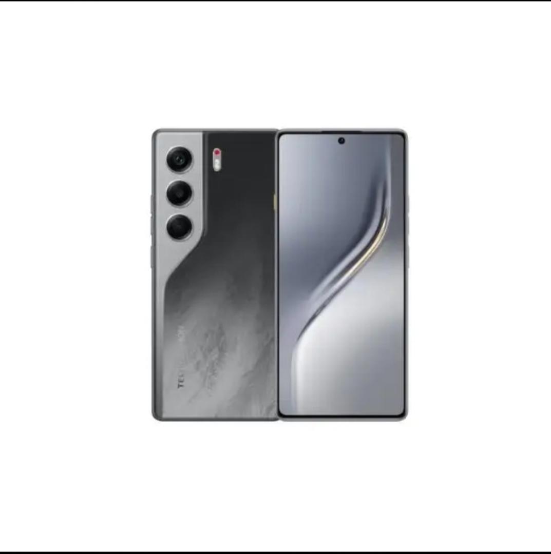 TECNO CAMON 40  MediaTek HelioG100 processor  2G/3G/4G network 6.78inch Amoled screen with 120hz  32mp front camera  50 mp Sony lense +8mp ultra wide dual flash 5200Mah  with 45W super charge