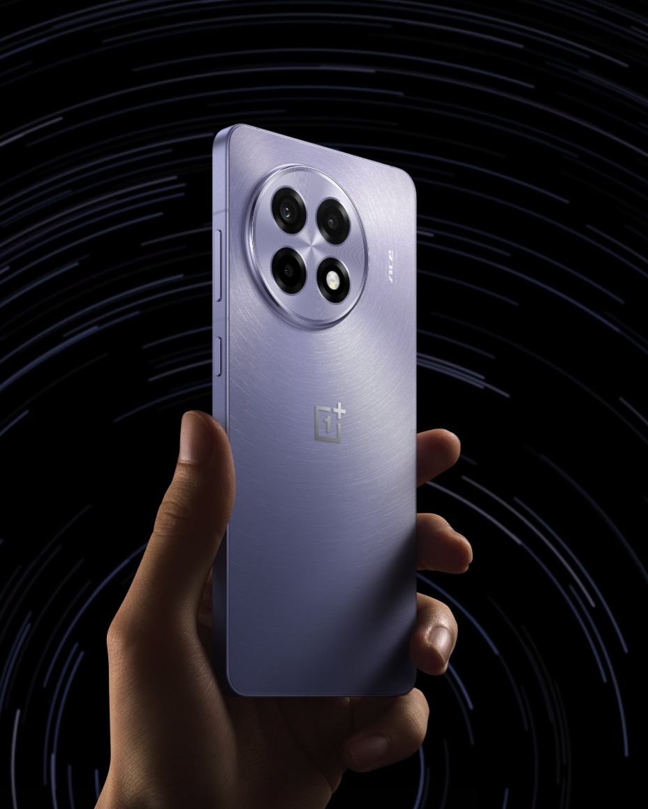 [Anniversary Sale] OnePlus Ace 5 Pro 5G 512GB+12GB 6.78" Fluid LTPO AMOLED Display 50MP Camera 6100mAh Battery 100W Superfast Charging IP65 Dust/Water Resistant Snapdragon 8 Elite Smartphone