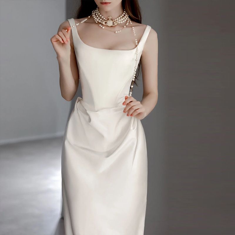 Foreign trade satin light wedding dress 2025 new retro simple outdoor yarn small tail suspender dress wholesale evening dress White One size