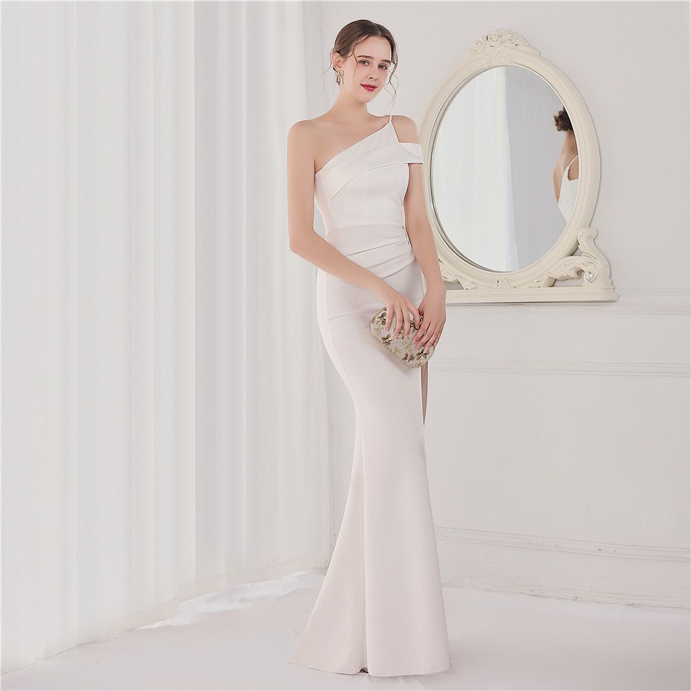 19072 # Toast Dress Bridal Long Sleeveless Red Appreciation Banquet Slimming Fishtail Skirt Wedding Car Model Exhibition Dress Black One size