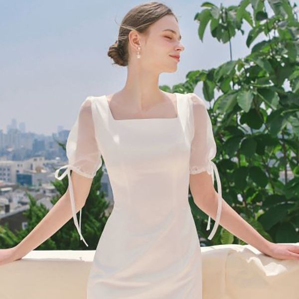French light wedding dress with satin simple and niche design, short sleeved fish tail white evening dress, bridal welcome and departure veil White One size