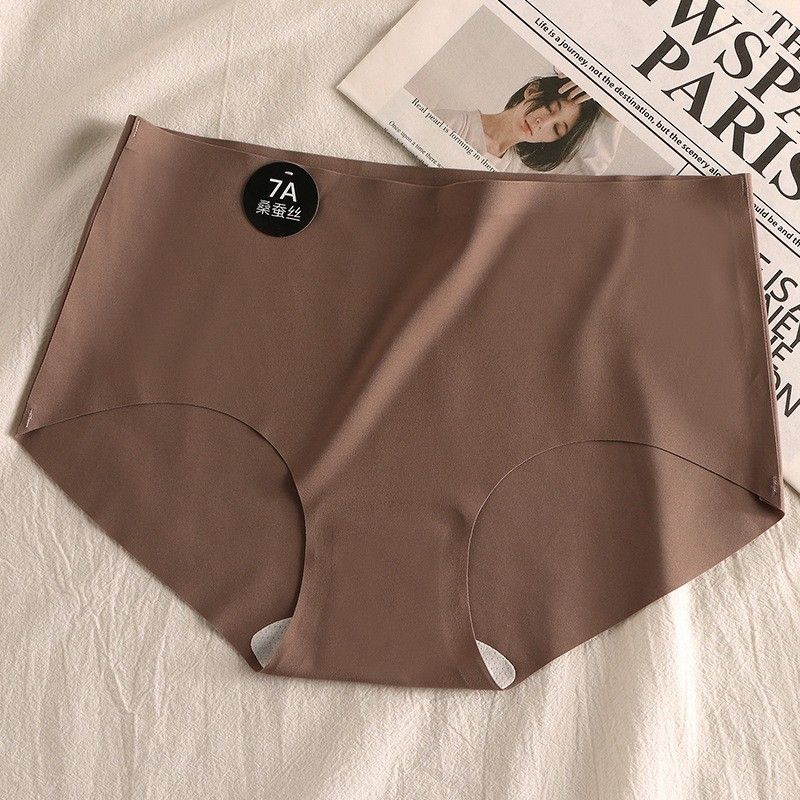 2*Sets Untouched underwear for women with antibacterial crotch, made of 7A mulberry silk, suitable for teenage sports, yoga, non buttock, ice silk, mid waist triangle pants