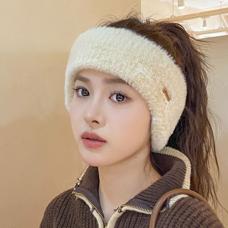 Plush hollow top ear warmers for women, autumn and winter outdoor running and cycling, imitation mink plush warm ear tips, hair bands, hats
