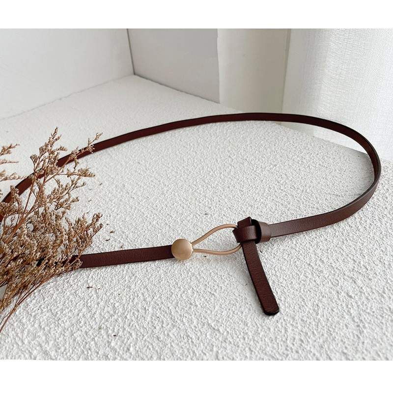 Fashion all-match Women Belts Thin Golden Buckle Strap For Dress Trousers Casual Black Ladies Female Designer Waistband