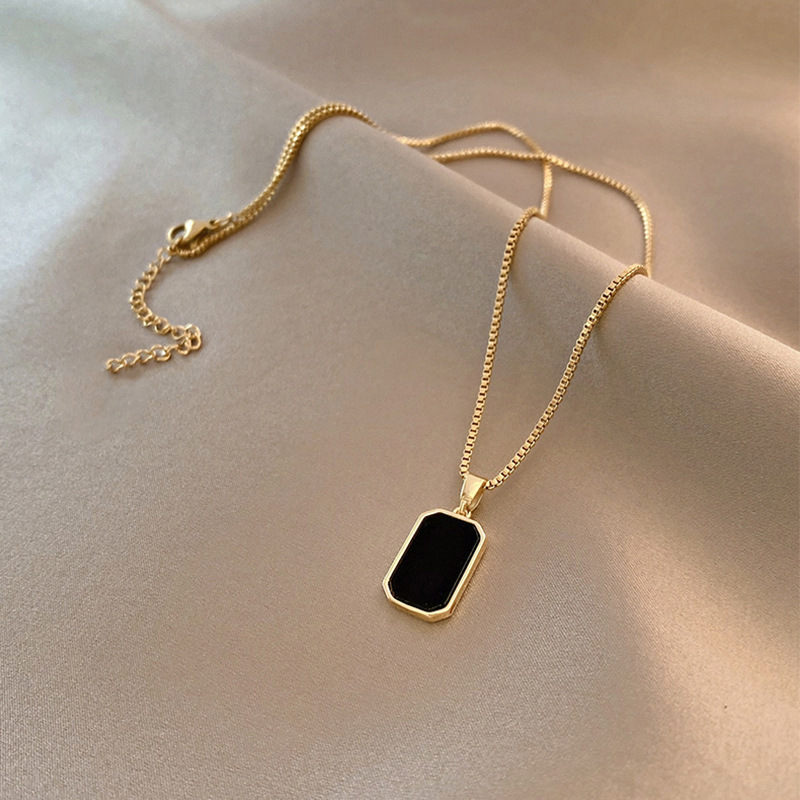 Stainless Steel Minimalist Rectangular Pendant Korean Black Epoxy Women's Gold Necklace Exquisite Long Jewelry Gift