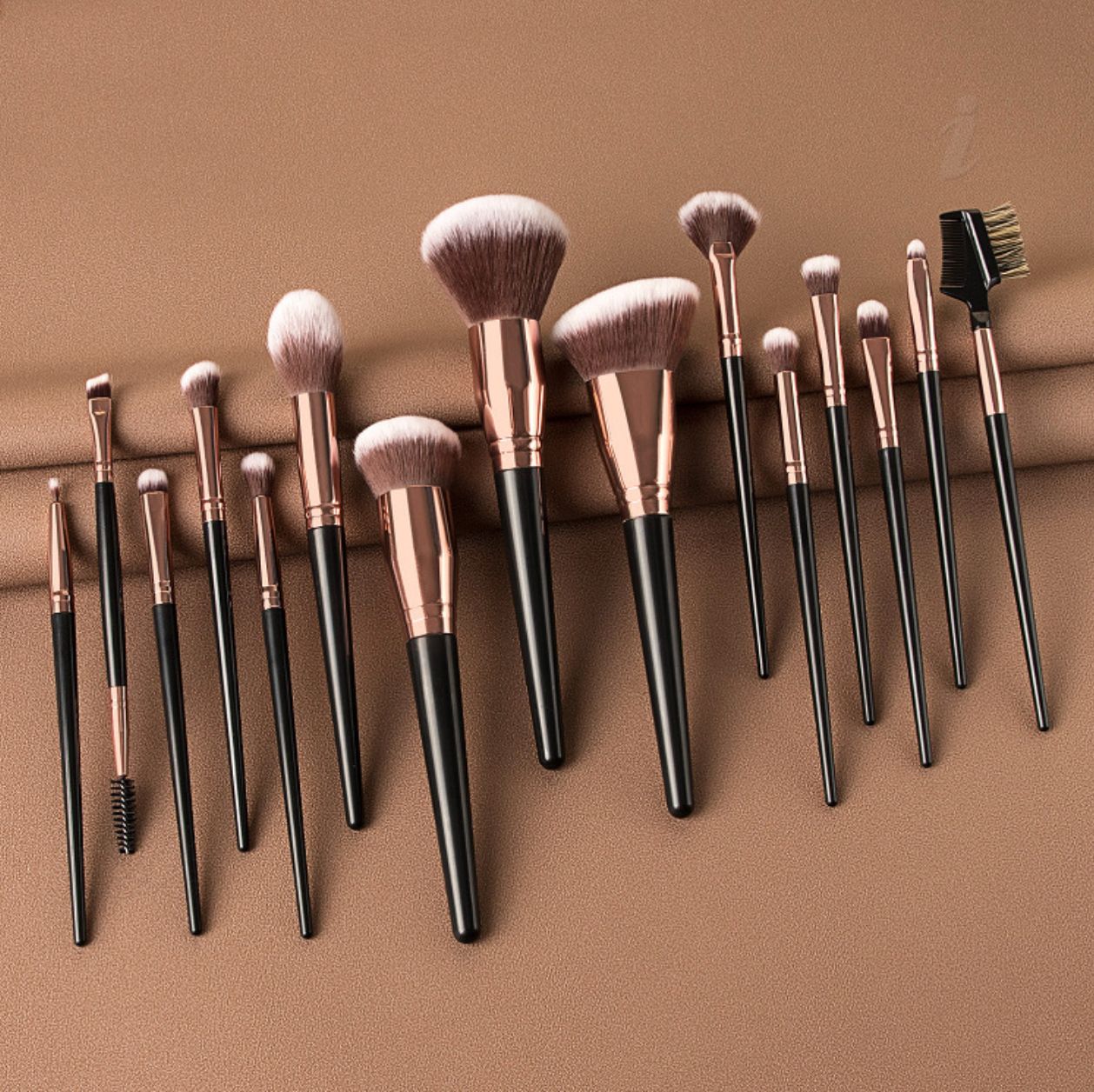 15Pcs Makeup Brushes Set With Bag Foundation Eyeshadow Blush Highlighter Soft Fluffy Concealer Kabuki Blending Brush Female Beauty Tool