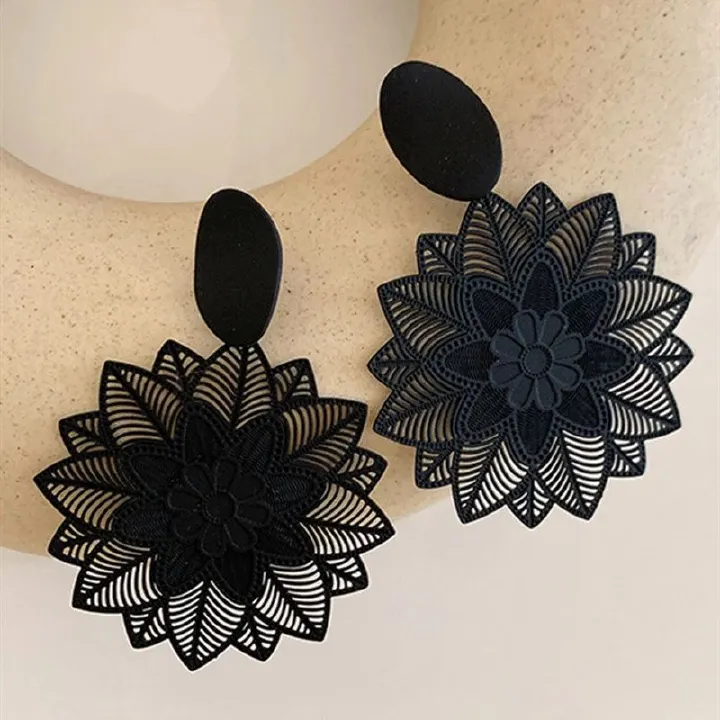 Big Black Flower Hanging Earrings For Women Exaggerated Rock Personality Party Jewelry Valentine's Day Girl Gift