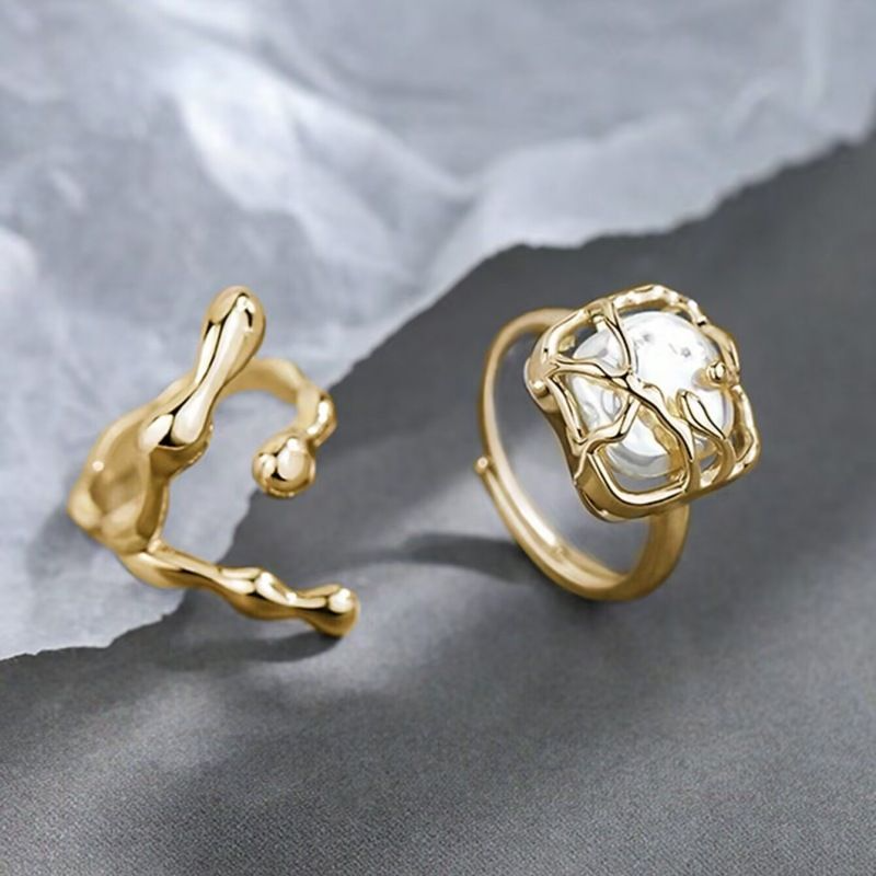 Two-piece ring Open Ring Personalized Rings Moon and Pearl Ring Personality and fashion Unique design Women's Rings Can be worn on any finger