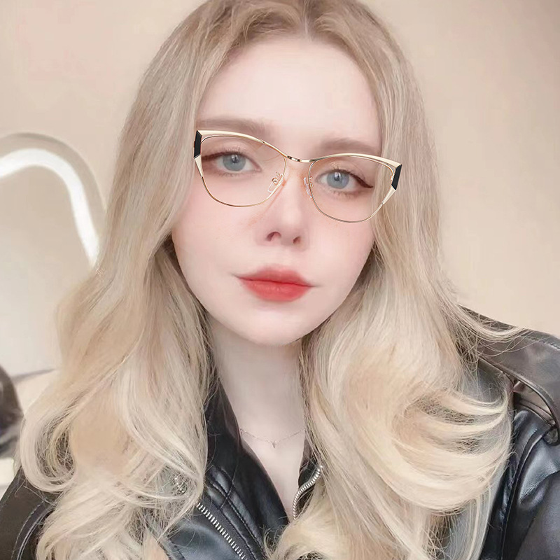 New Fashion Metal Color Changing Optical Photochromic Cat Eye Anti Blue Light Glasses Frame for Women 1PC