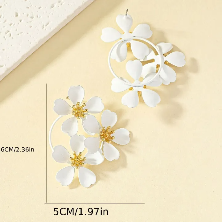 1Pair Bohemian Dangle Earrings Female Romantic Three Camellia Flower Korean Earrings for Women Luxury Designer Fashion Jewelry
