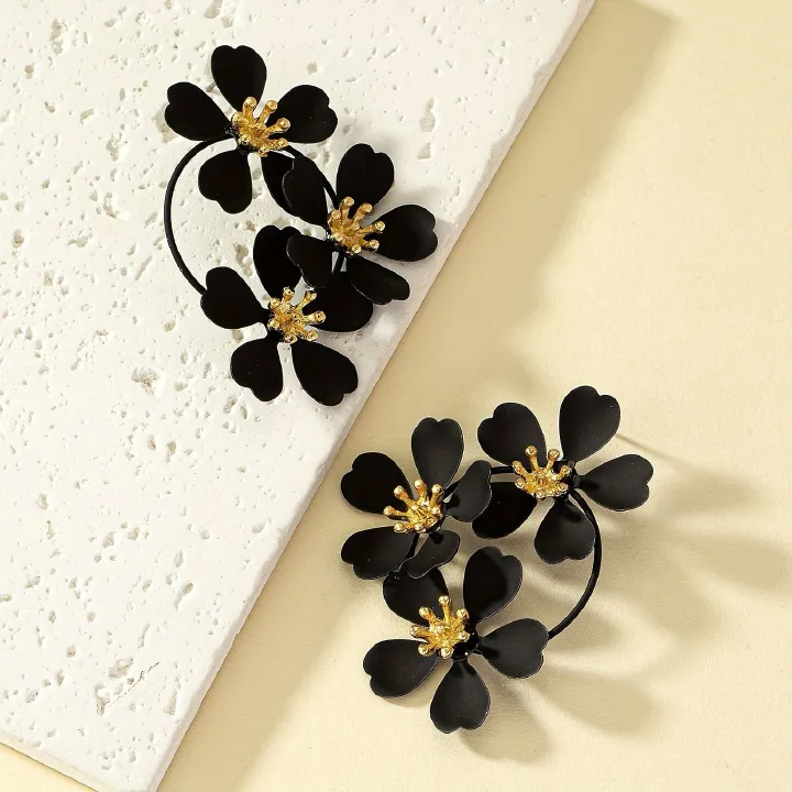 1Pair Bohemian Dangle Earrings Female Romantic Three Camellia Flower Korean Earrings for Women Luxury Designer Fashion Jewelry