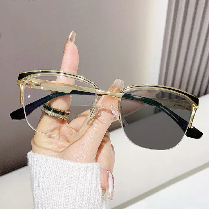 Hot Selling Metal Optical Frame Prescription Glasses Eyewear Square Anti Blue Light Photochromic Eyeglass