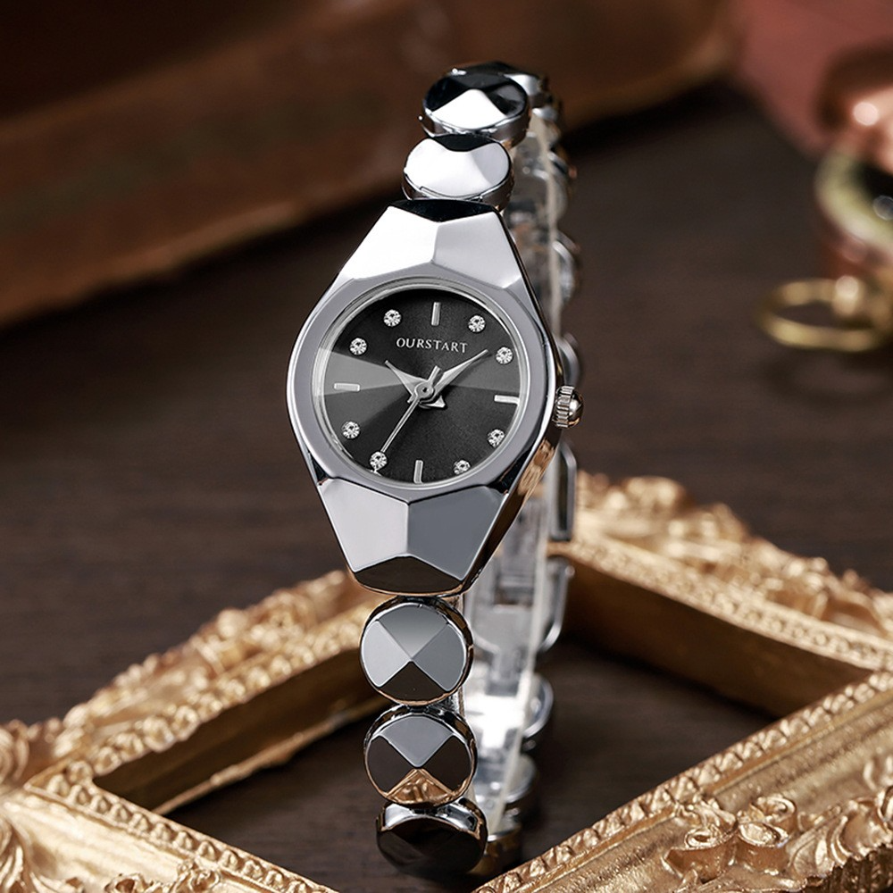 New Waterproof Quartz Watch Female Niche Light Luxury Student Exquisite Bracelet Watch Internet Celebrity Ladies Watch